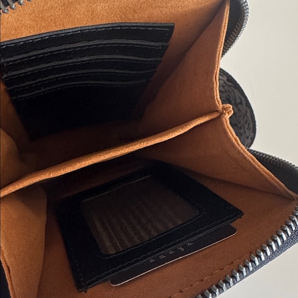 Patricia Nash Shelby Black Leather Phone Crossbody Bag With Guitar Strap - Picture 4 of 10